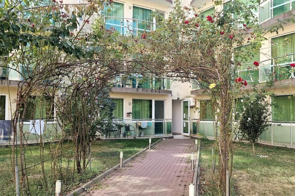 Уютен Апартамент Близо До Морето Igroeg Burgas Exterior photo